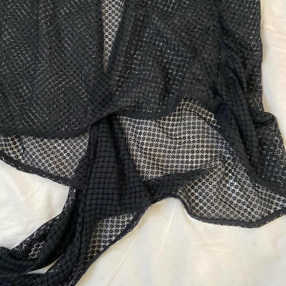 FABLETICS mesh top - Picture 3 of 4